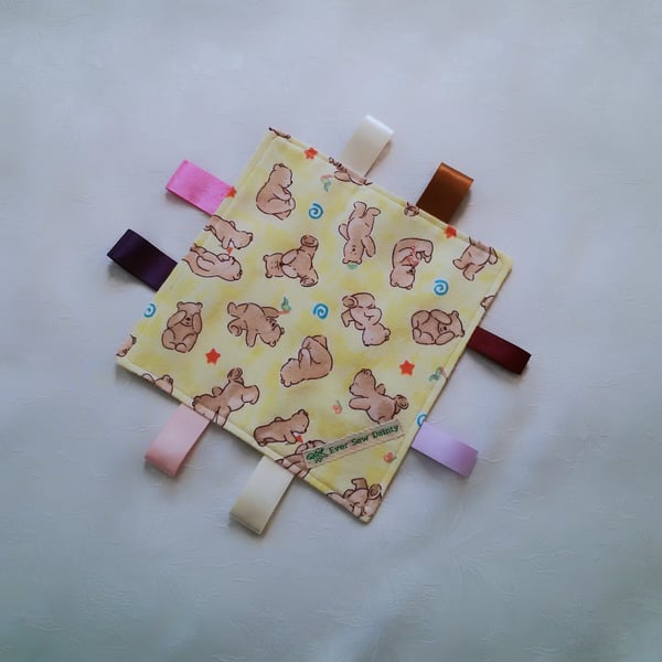 Taggie blanket, baby comforter, baby girl gift, baby shower gift, yellow