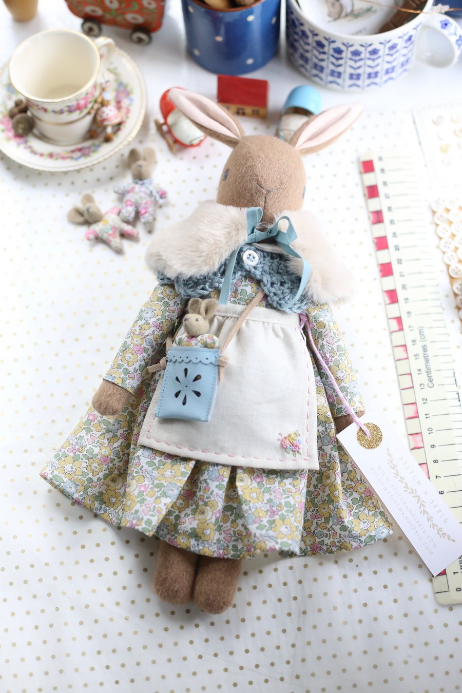 Petite size Heirloom Liberty Bunny - Betsy Ann Primrose