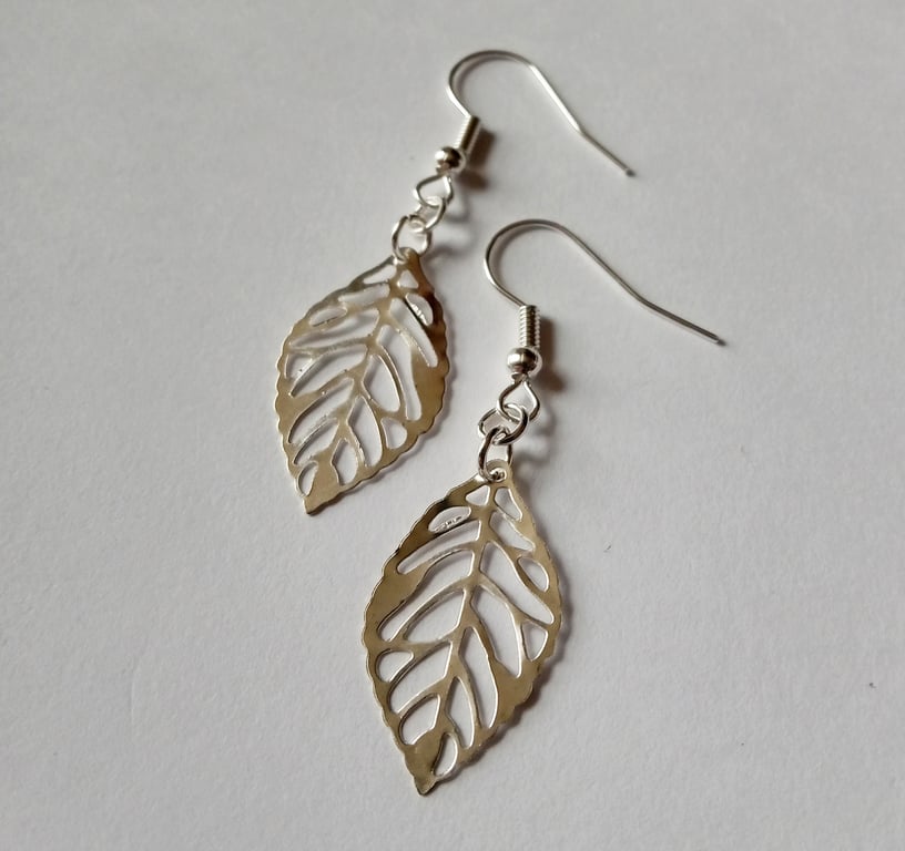 Silver Plate Leaf Skeleton Drop Dangle Earrings