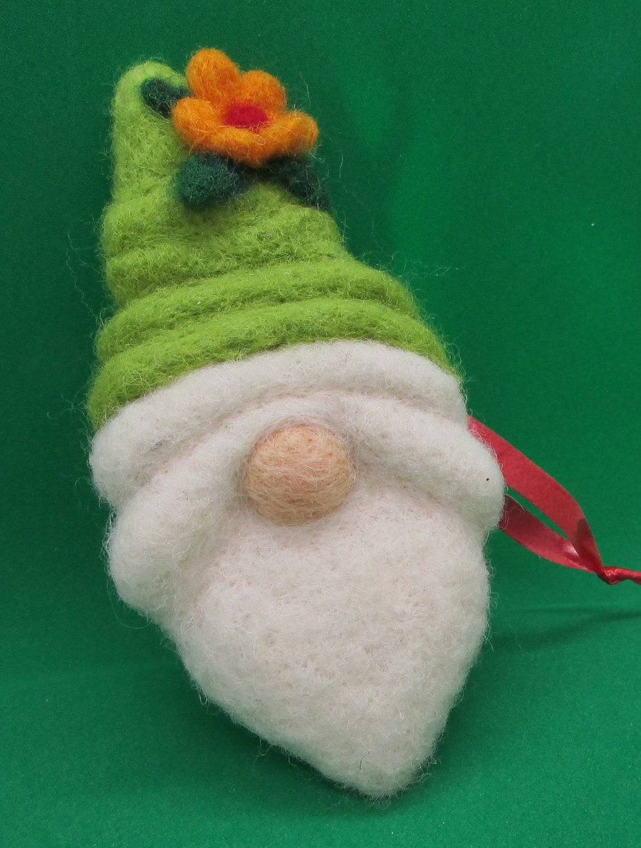Brooches  Pins  Clips Handmade felted Gnome flowers Hats bag  Decoration Brooch 