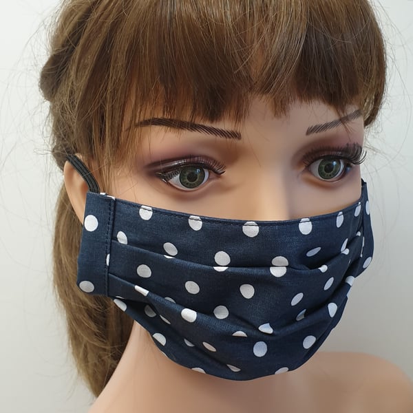 Reusable dotted face mask