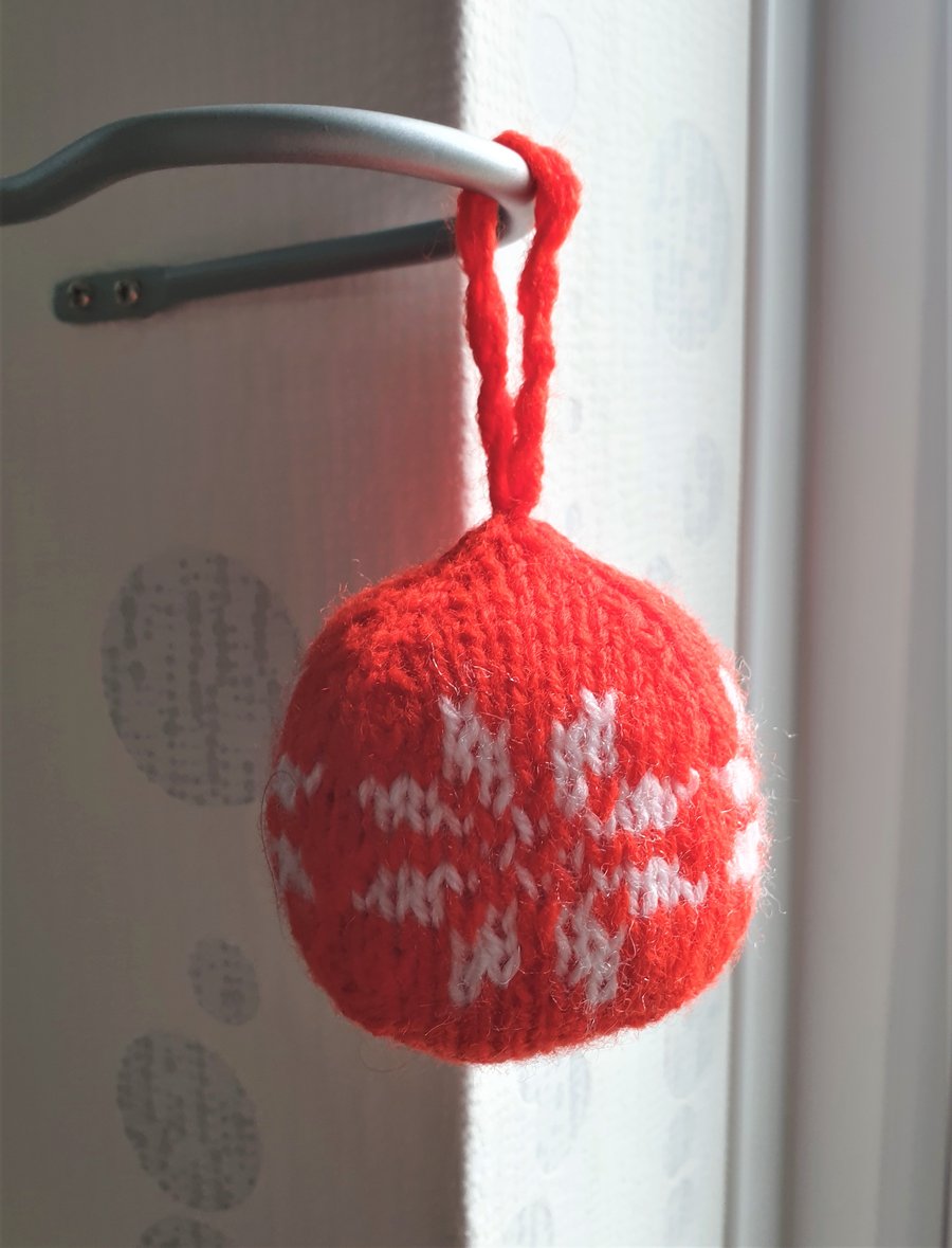 Christmas Tree Bauble with snowflake design