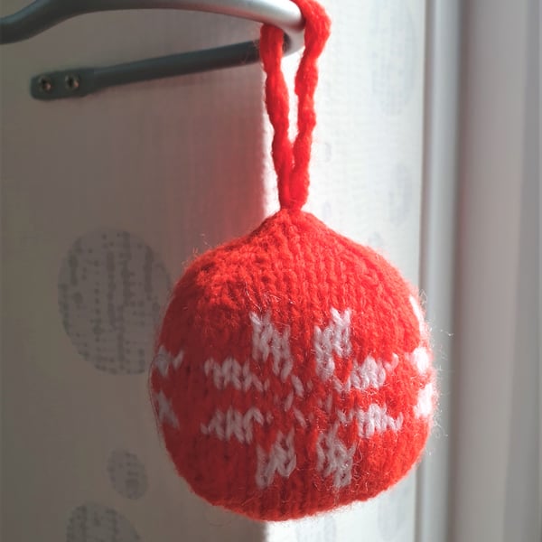 Christmas Tree Bauble with snowflake design