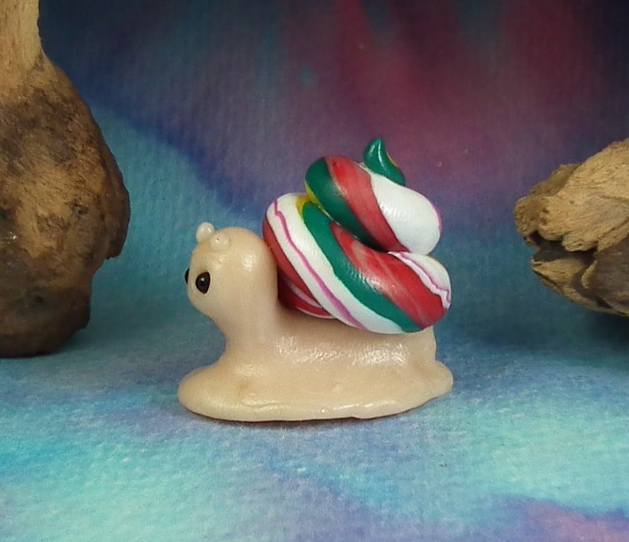 Village Snail 'Prim' OOAK Sculpt by Ann Galvin Gnome Village