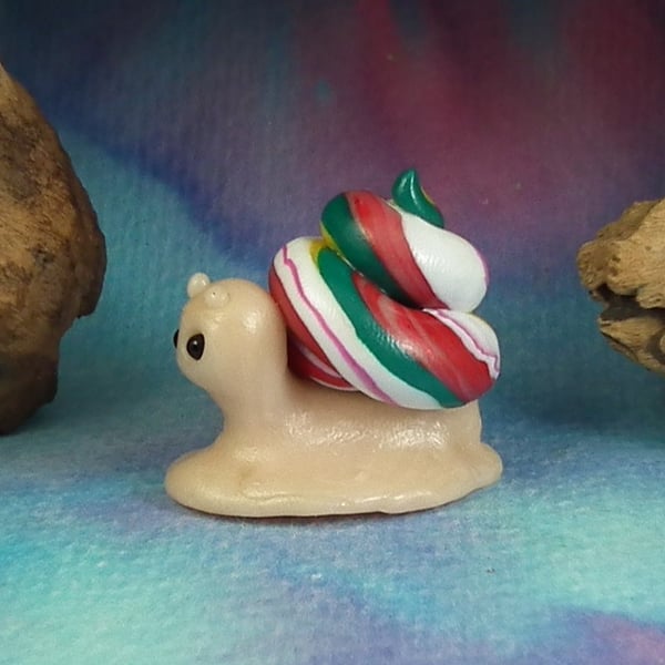 Village Snail 'Prim' OOAK Sculpt by Ann Galvin Gnome Village