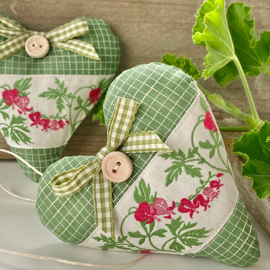 LYRE FLOWER HEART - Heart of the Month for September