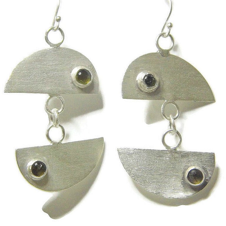Sterling silver disc handmade earrings with green tourmaline