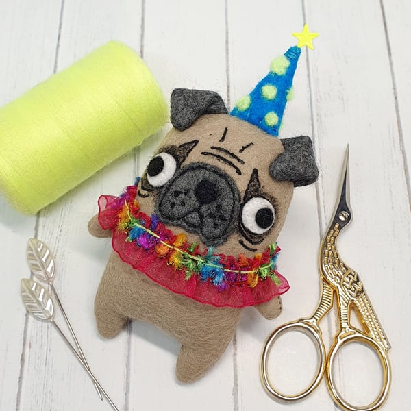 Party Pug Yellow
