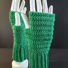 Fingerless Mittens in Kelly Green. Handmade. Anti Pilling Yarn.