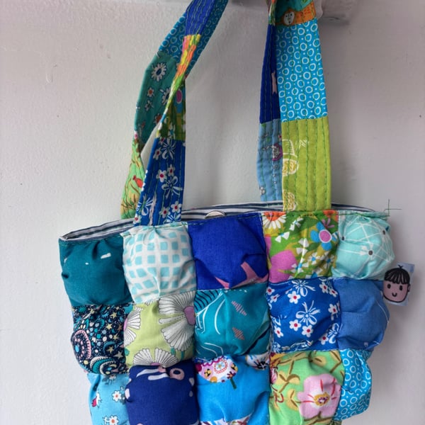 Summer seconds - cute little puff square bag. Fully lined