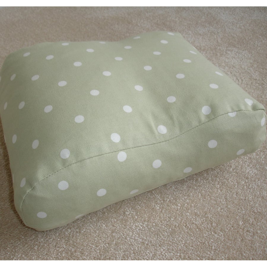 Tempur Pedic Original Travel Neck Pillow Cover Orthopaedic Green Polka Dot