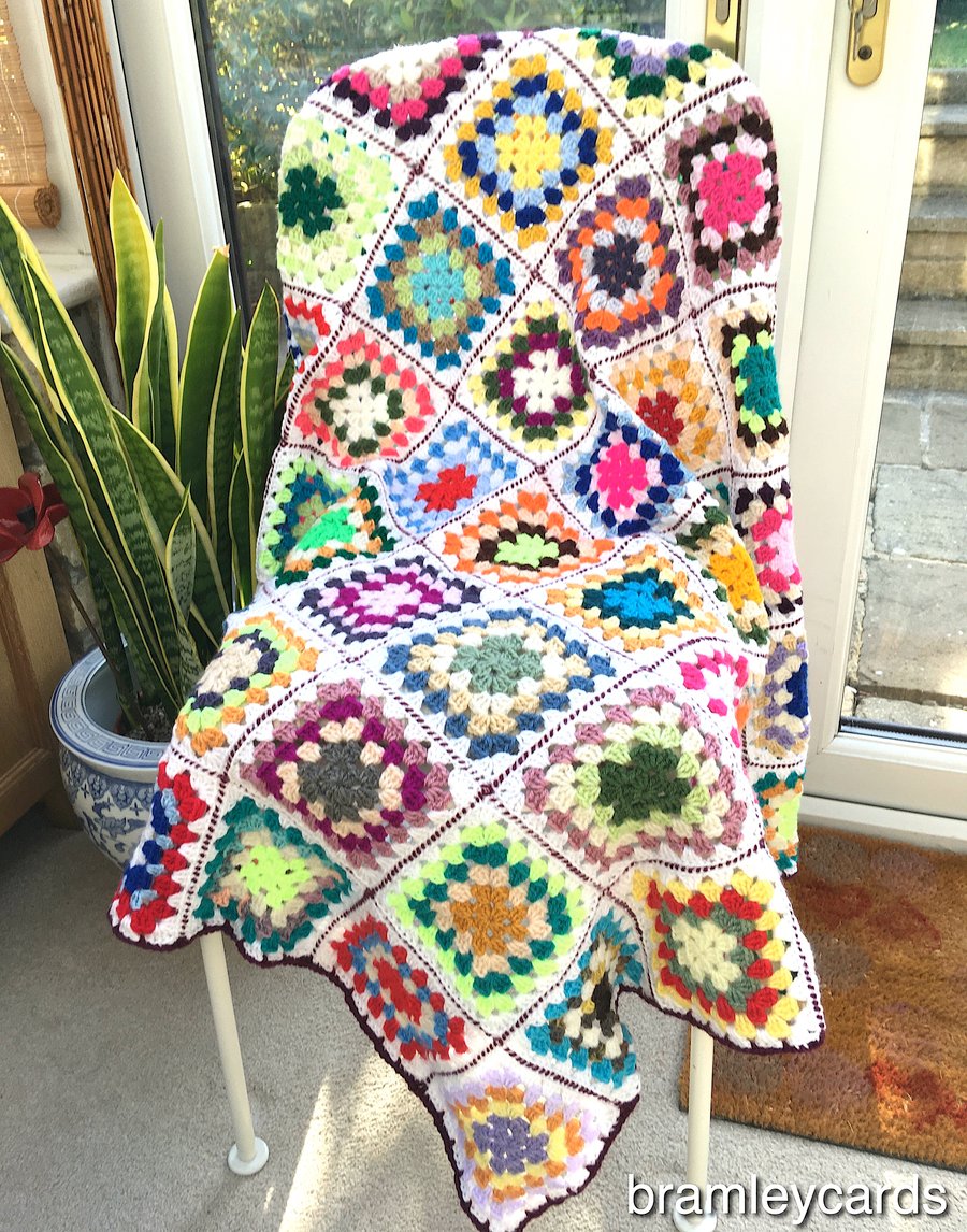 White granny square blanket sales