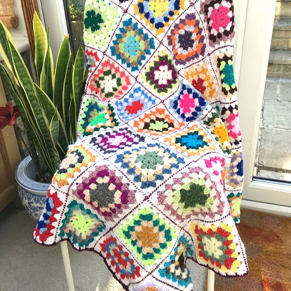 White Mixed Acrylic Stargazer Granny Squares Blanket