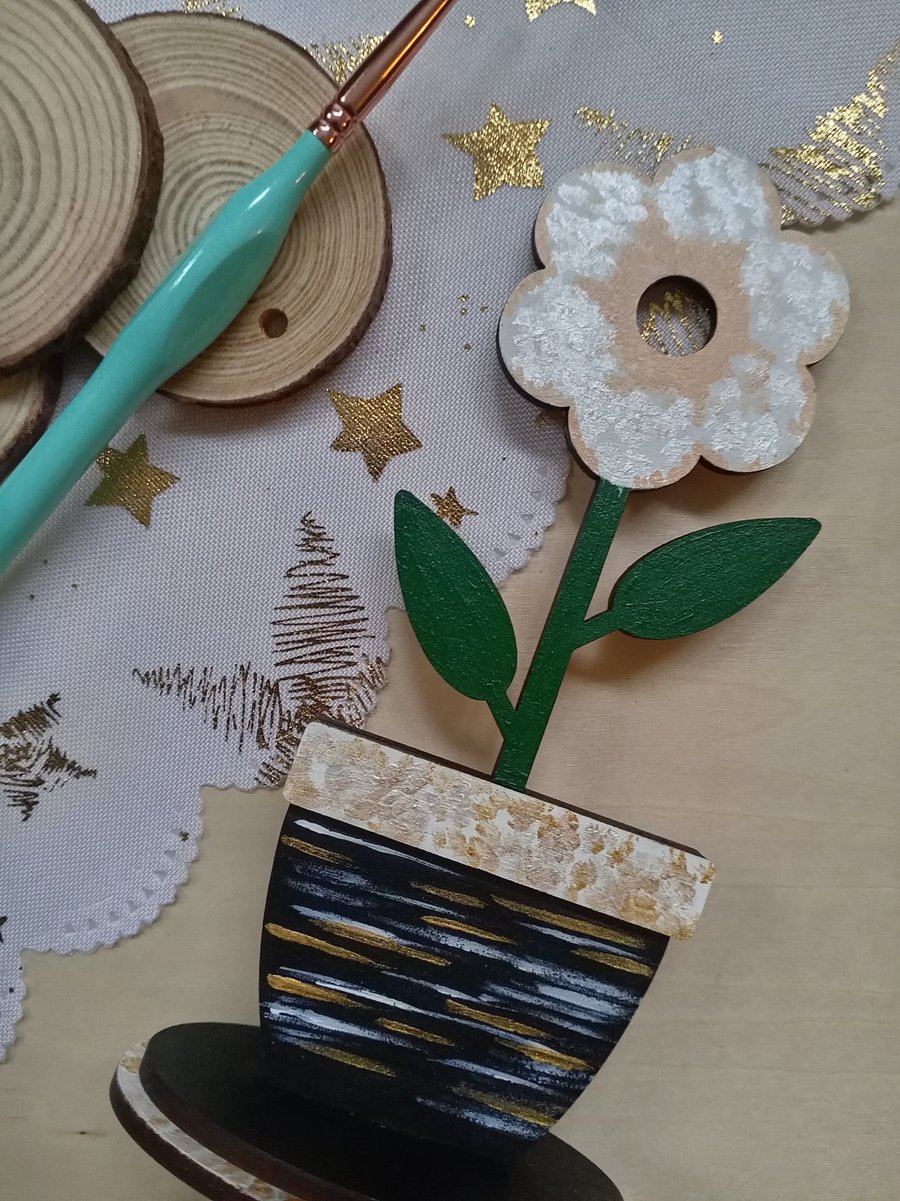 Hand painted Wooden flowers 