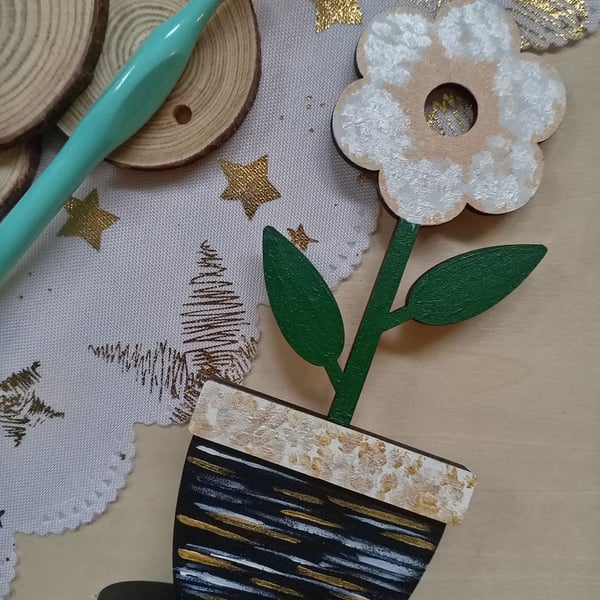 Hand painted Wooden flowers 