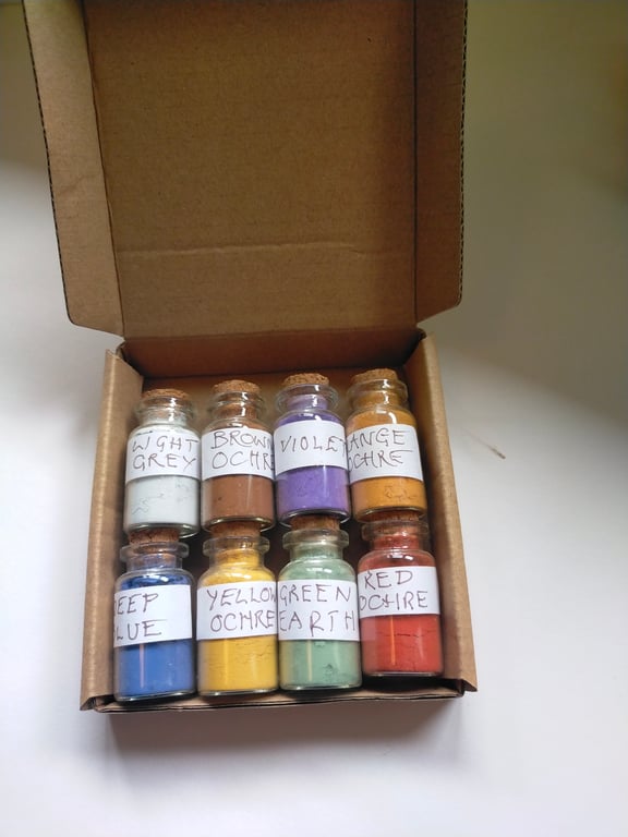 Natural Earth Pigment sets for Artists and Creators