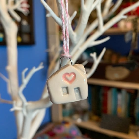 Little Hanging Pink Heart House Decoration