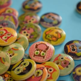 15mm Wooden Owl Buttons Random Mix Bird (SOW2)