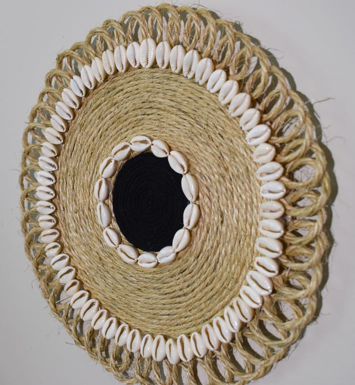 Black & Sisal Curly Edged Hanging (small)