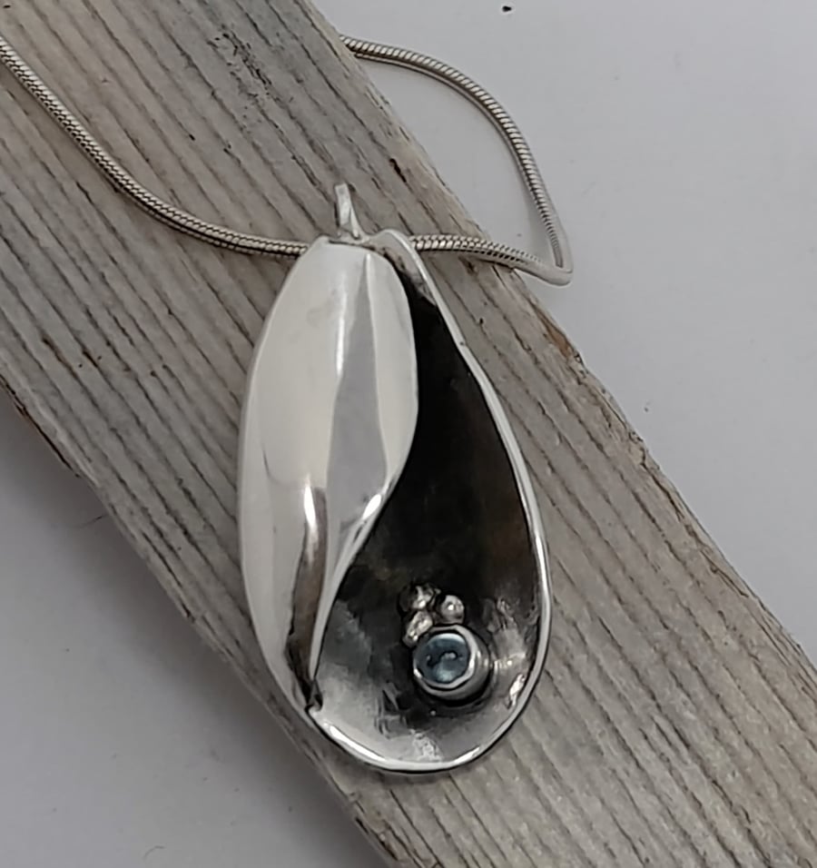 Canoe Shell Pendant "One of a kind" with Blue Topaz