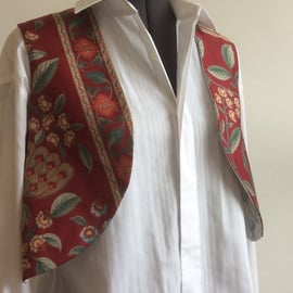  Reversible Sleeveless Jacket, waistcoat, red floral