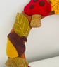 Autumn Felt wreath - acorns and toadstools  - Image 2