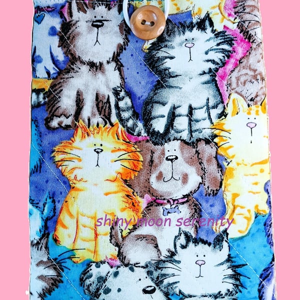 Multi Coloured Cat & Dog Print, Book-Kindle Sleeve