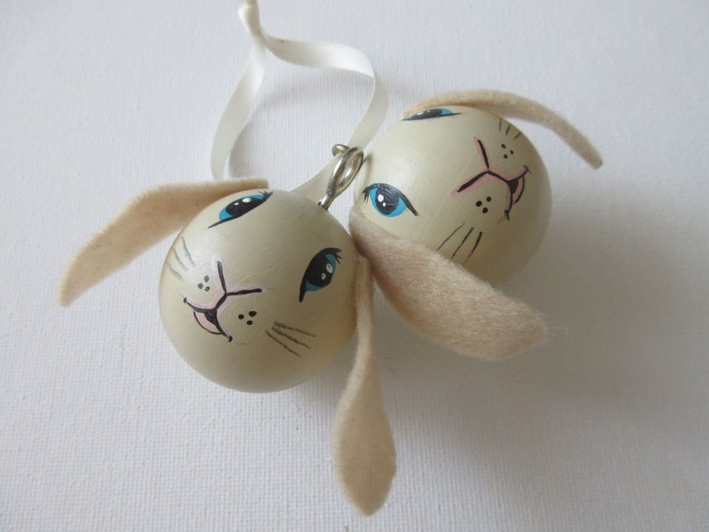 2x Bunny Rabbit Hanging Decoration Christmas Tree Easter Bauble Cream