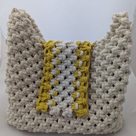 Macrame shoulder bag