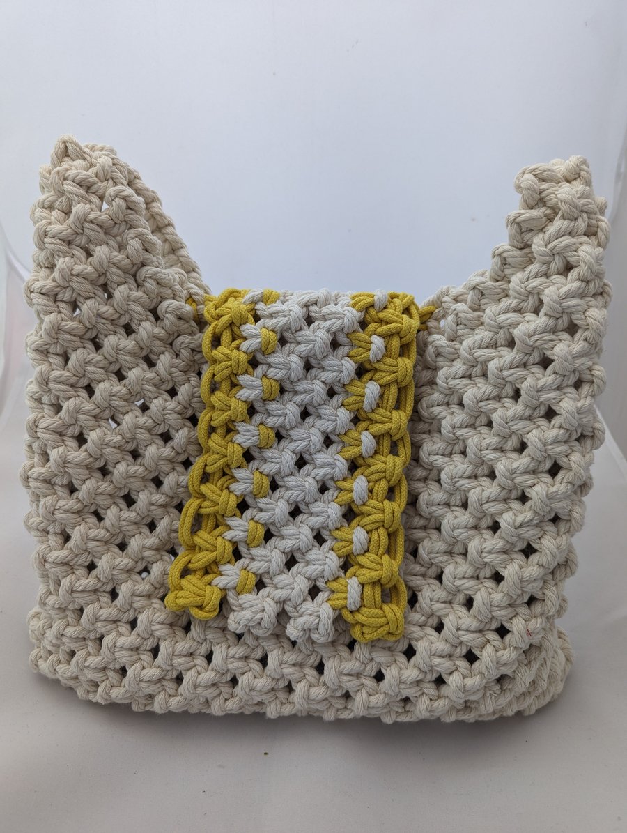 Macrame shoulder bag