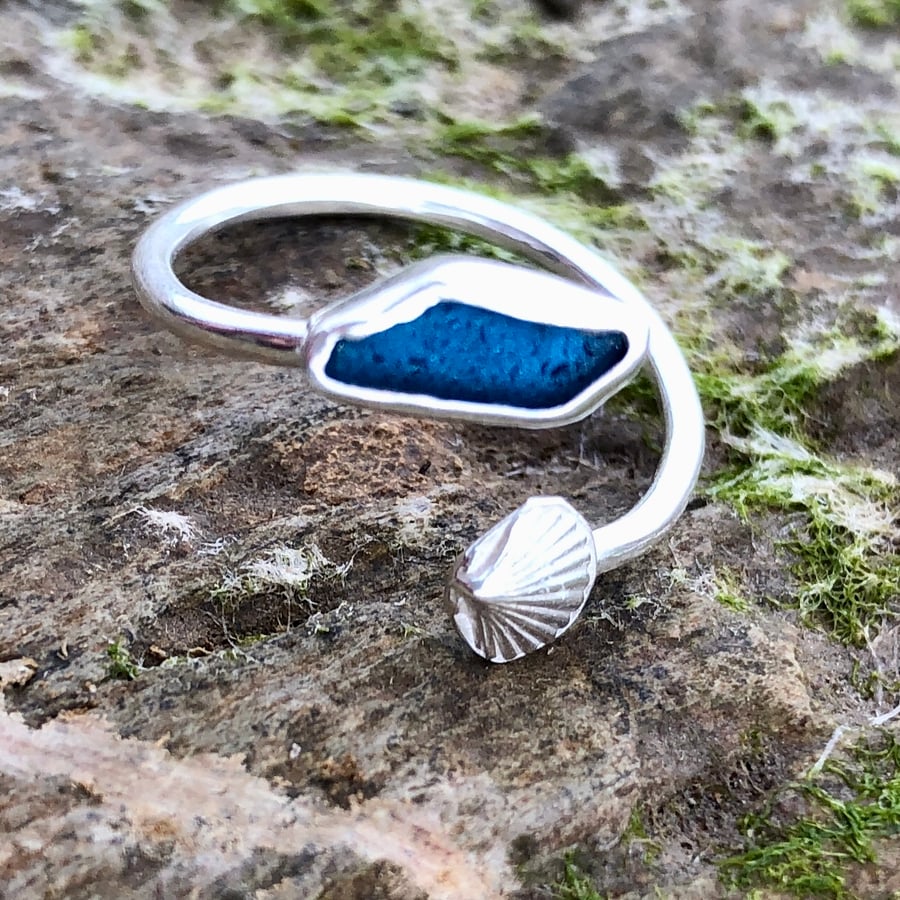 Electric Blue Sea Glass and Sterling Silver Spi... - Folksy