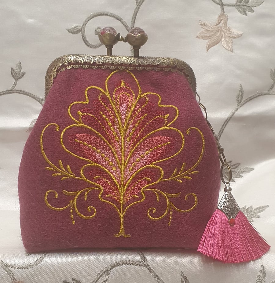 The Gilded Mirage Oak Leaf Coin Purse