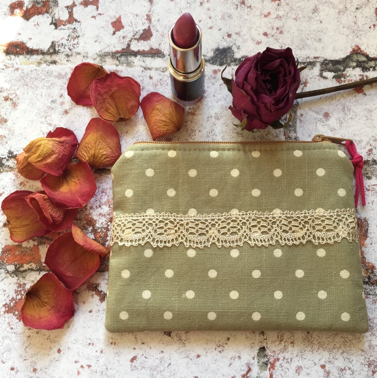 Purse trimmed with real vintage lace 