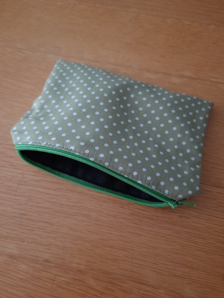 Coin Purse - green with white dots