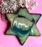 six point star scrolled red-brown, white and dark green over pale green - Image 3
