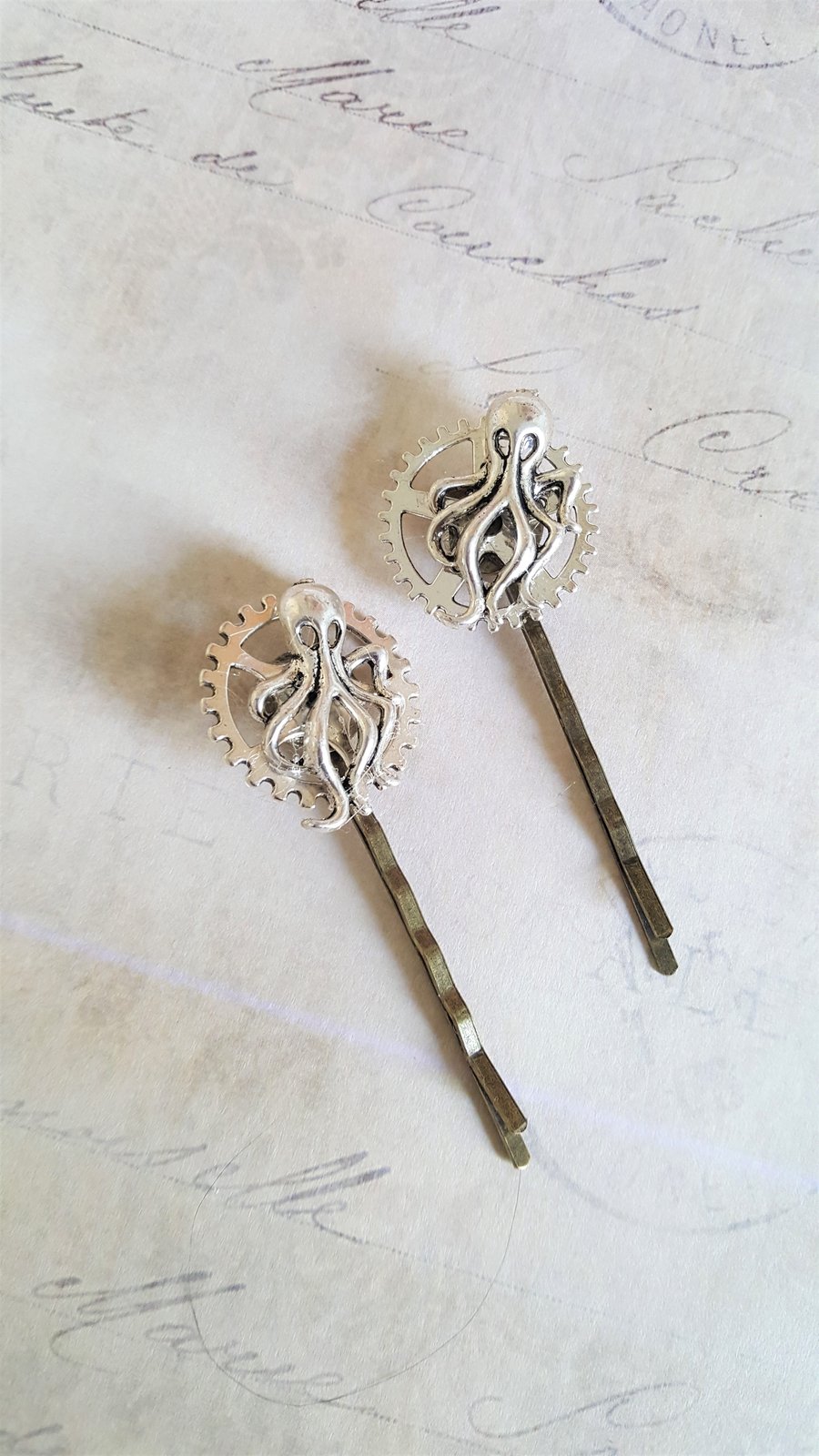 Steampunk Hair Grip Bobby Pin Jules Verne Octopus And Gears