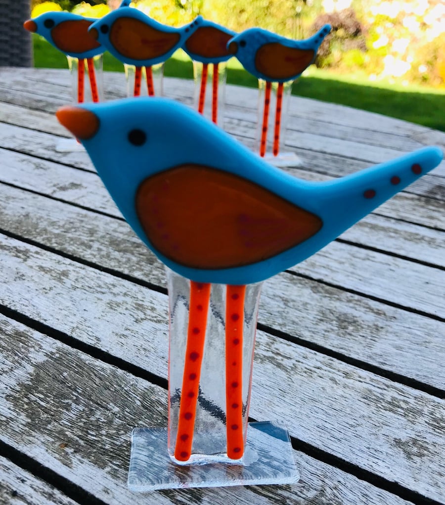 Stand up fused glass birdies