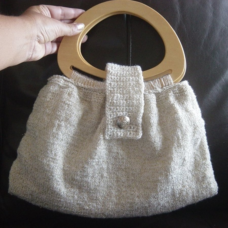 Golden Sparkle! Knitted & Crocheted Handbag with Wooden Handles. 
