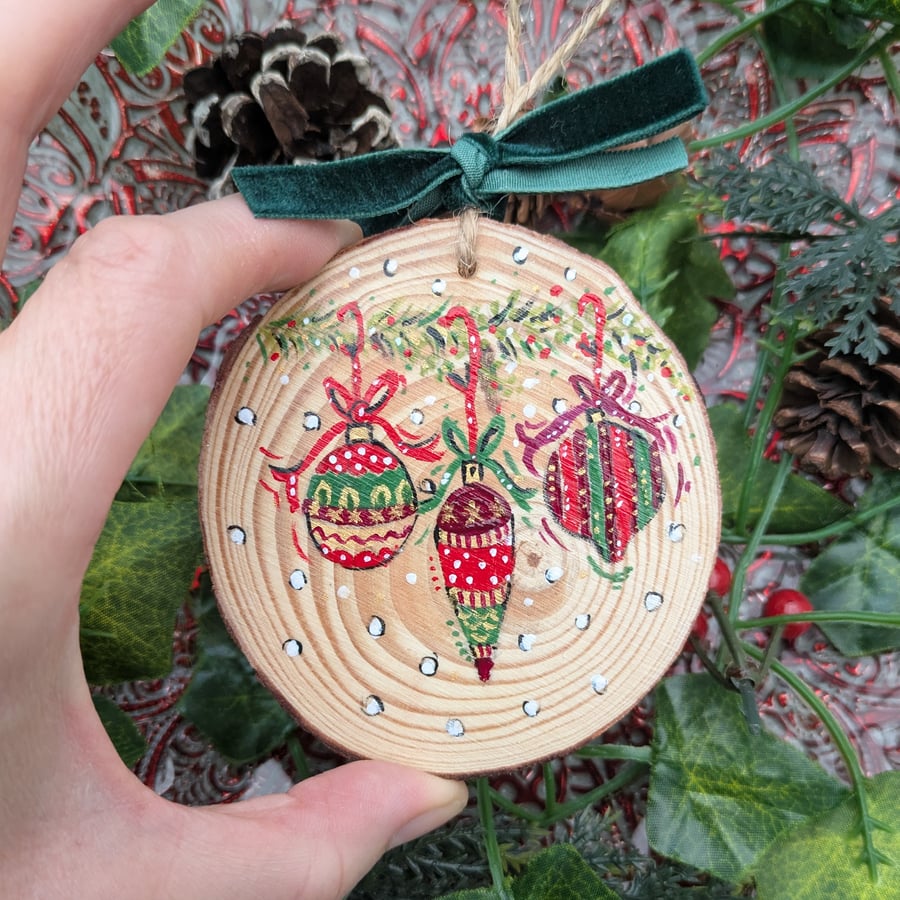 Christmas Baubles hand-painted log slice Christmas decoration
