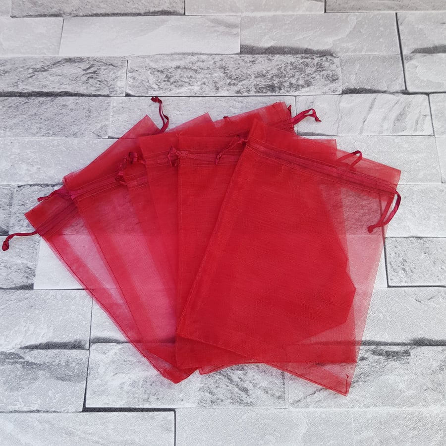 20 Small Wedding Favor Organza, Voile Bags 11 x 9 cm Burgundy Gift Bags 