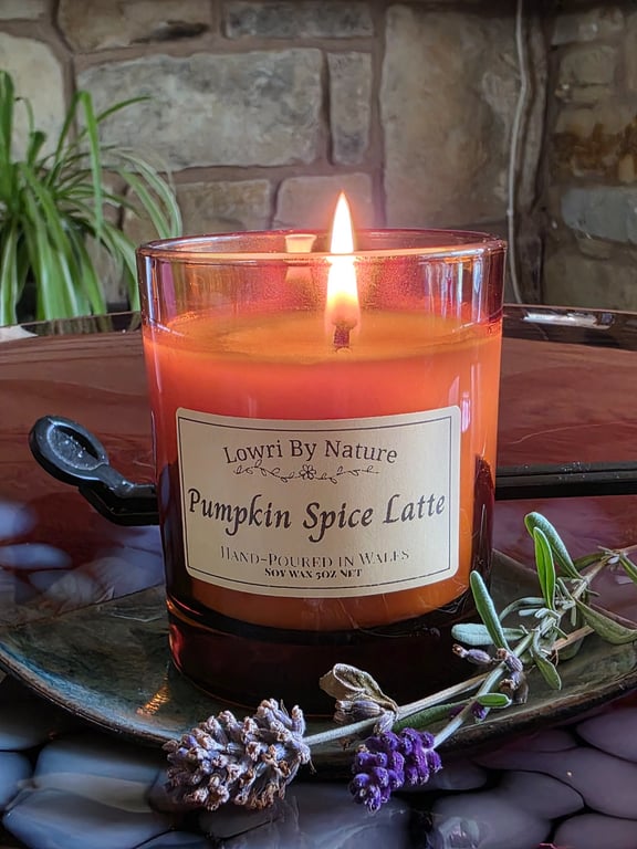 Pumpkin Spice Latte - Scented Soy Wax Candle 20cl Amber Jar