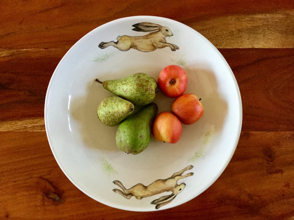 Running hare fruit bowl