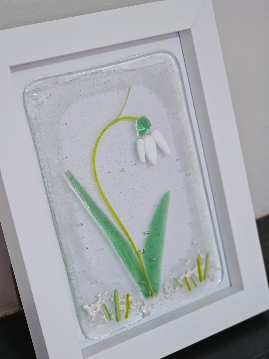handmade fused glass snowdrop picture
