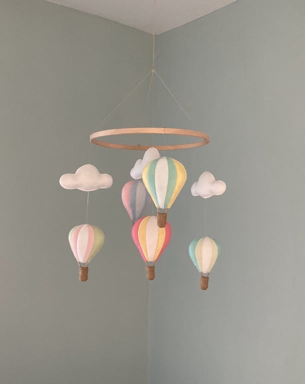 Multicoloured Nursery Mobile with Hot Air Balloons and Clouds