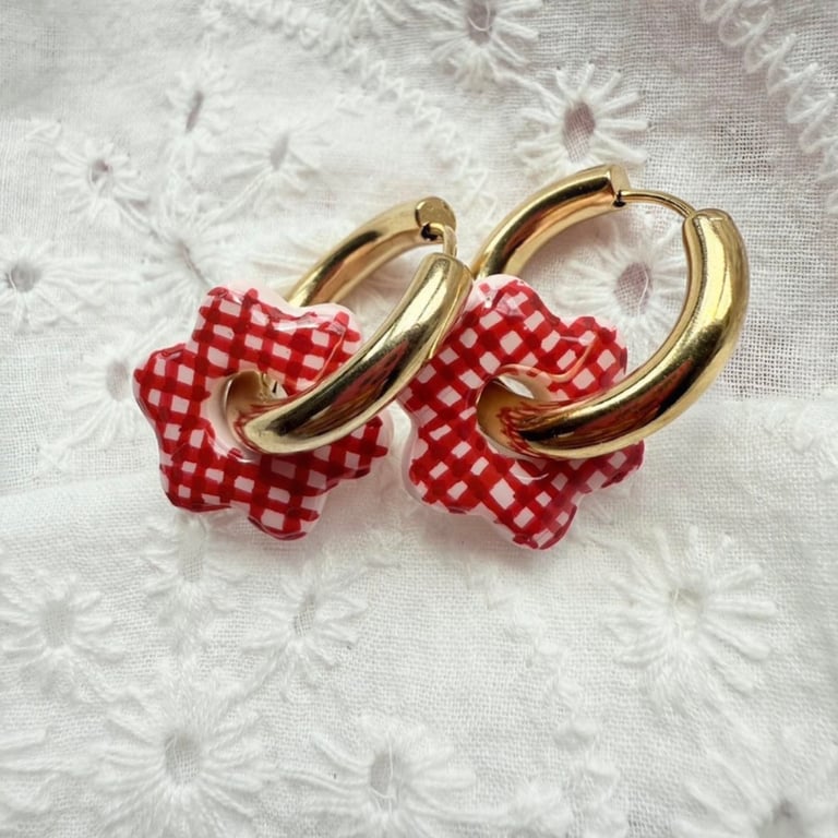 Red Gingham Flower Hoop Earrings – Retro Picnic Style