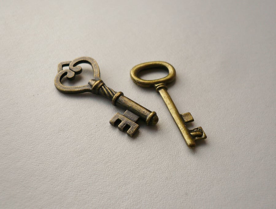 2 Antique Bronze Key Charms