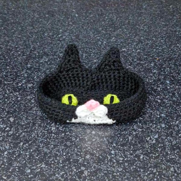 Black cat spectacles eye glasses holder