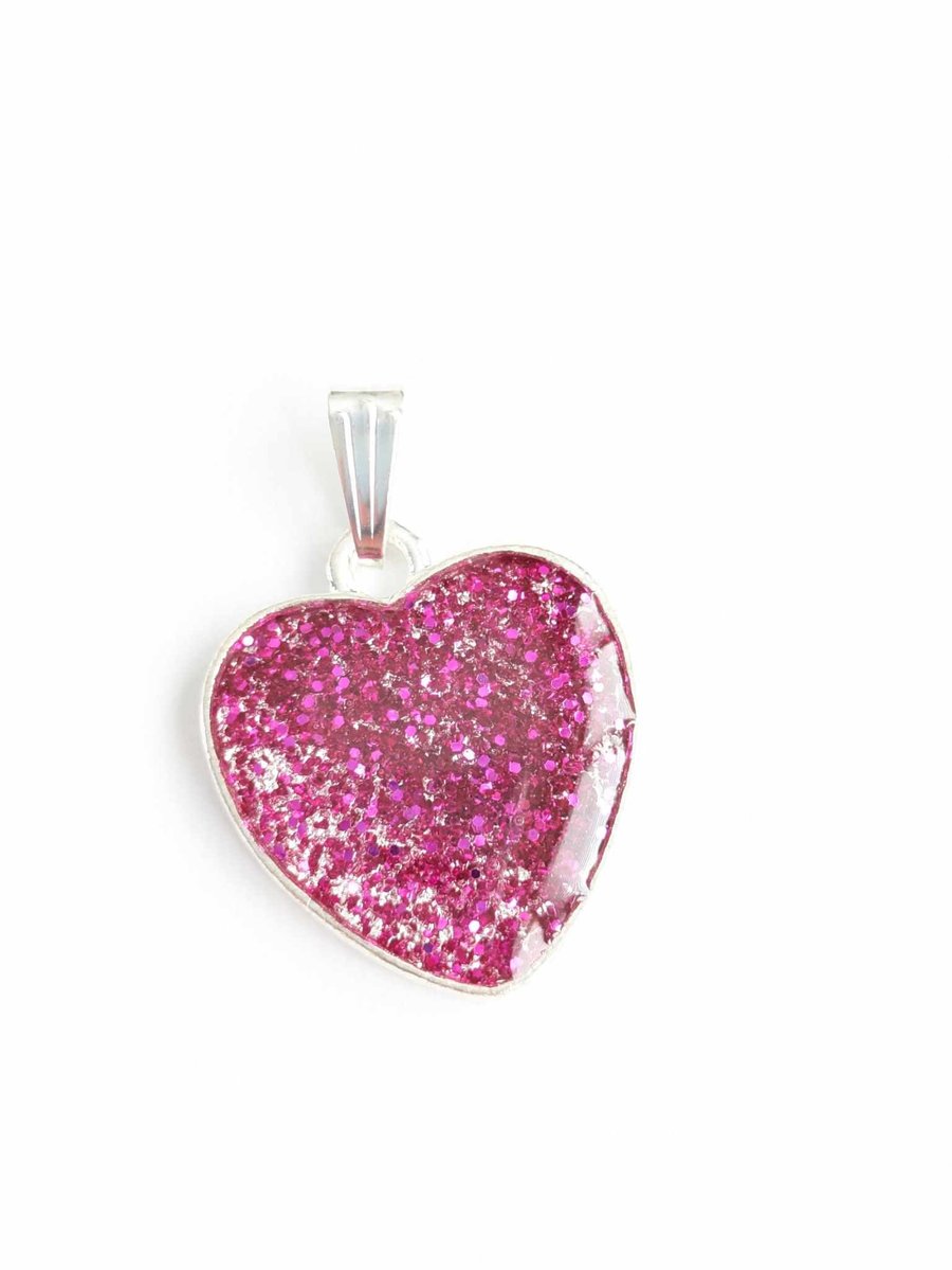 Small Heart Pendant With Pink-Purple Glitter