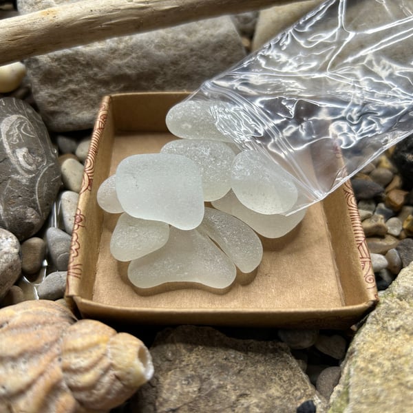 White frosted Seaham sea glass chunks - Jewellery quality - Mixed sizes