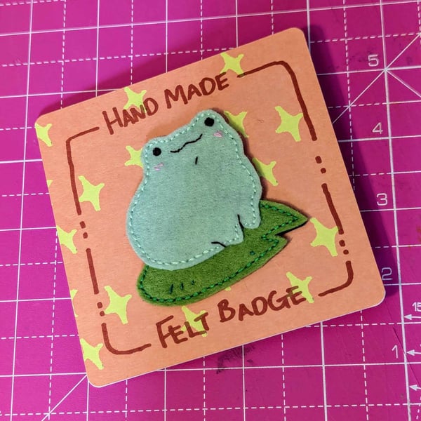 Handmade Fat Frog felt pin